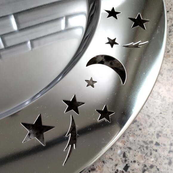 Set of 4 Cosmic Metal Charger Plates / Platters (B) - Picture 3 of 5